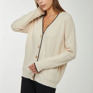 Casual Women’s Marled Beige Cardigan with Black Trim XL